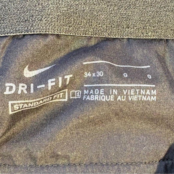 NIKE Dri- Fit Flat Front Classic Pants in Gray Mens Size 34x30 - Picture 9 of 13